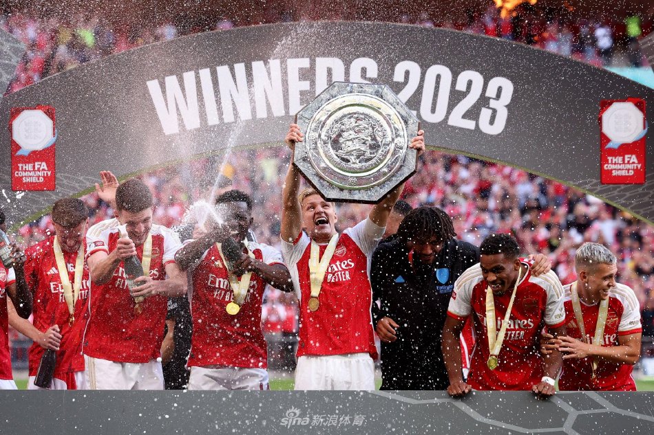 现场均三双 现场均三双