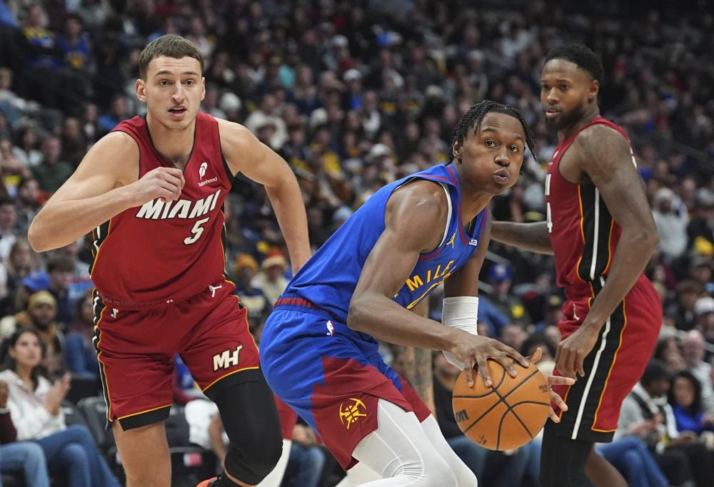 的元标题与 的元标题与